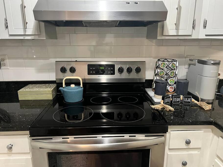 Villa Peacefull Getaway 20 Mins From Airport Charlotte Exterior foto